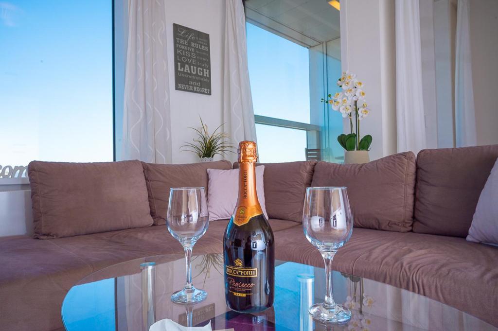 Panoramaview/31thfloor!/luxury/wifi/parking * Bratislava