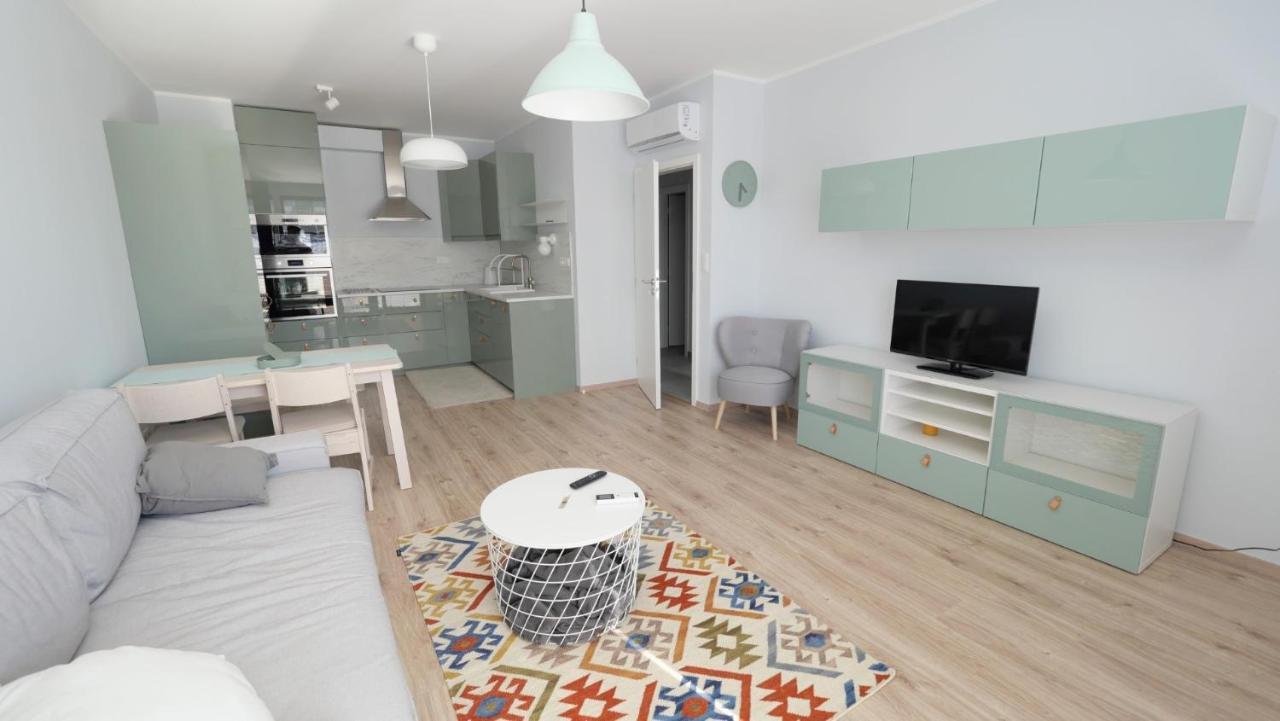 Air-conditioned, 2 With Terrace Apartment