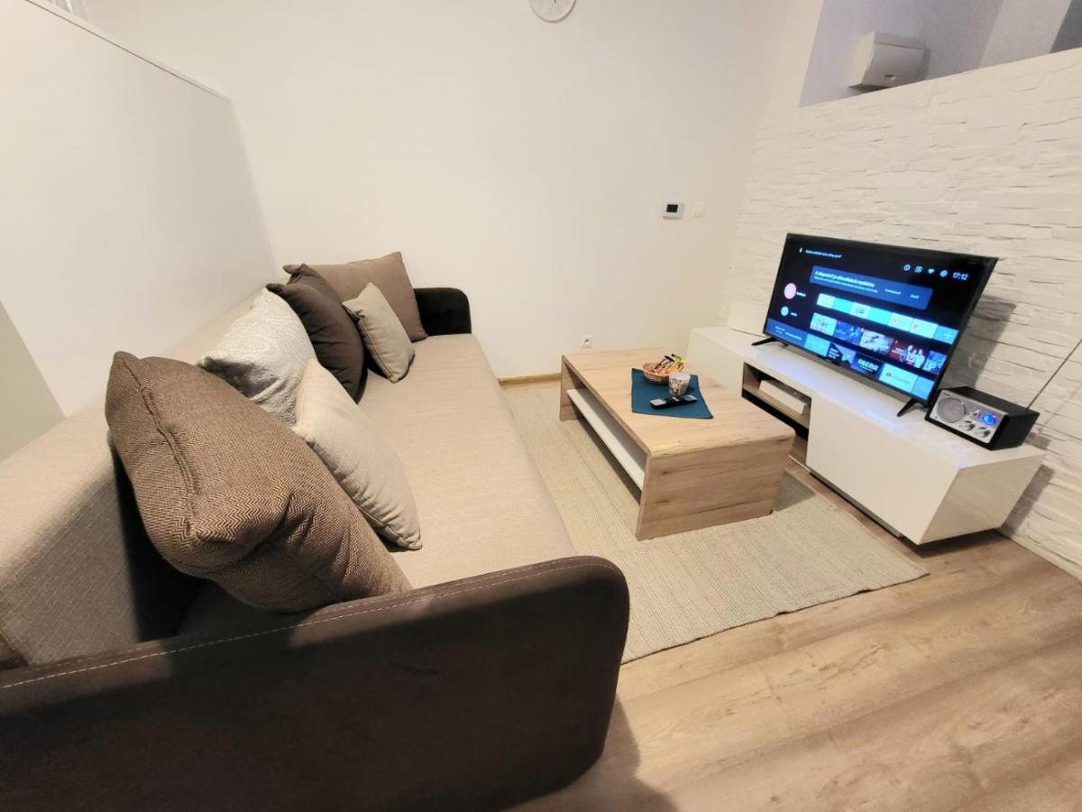 Velky 3 Apartment
