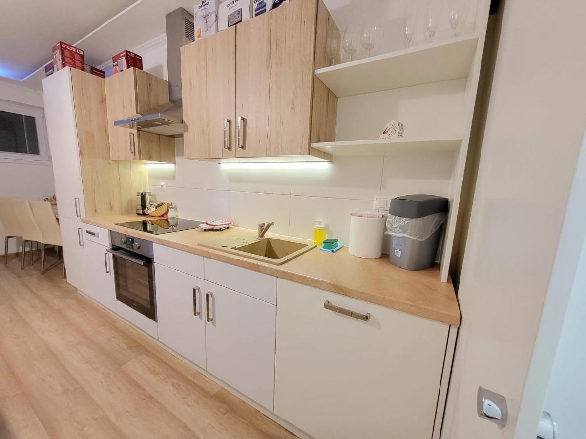 Velky 3 Apartment *