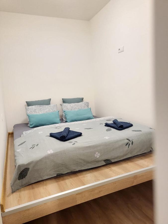 Velky 3 Apartment *
