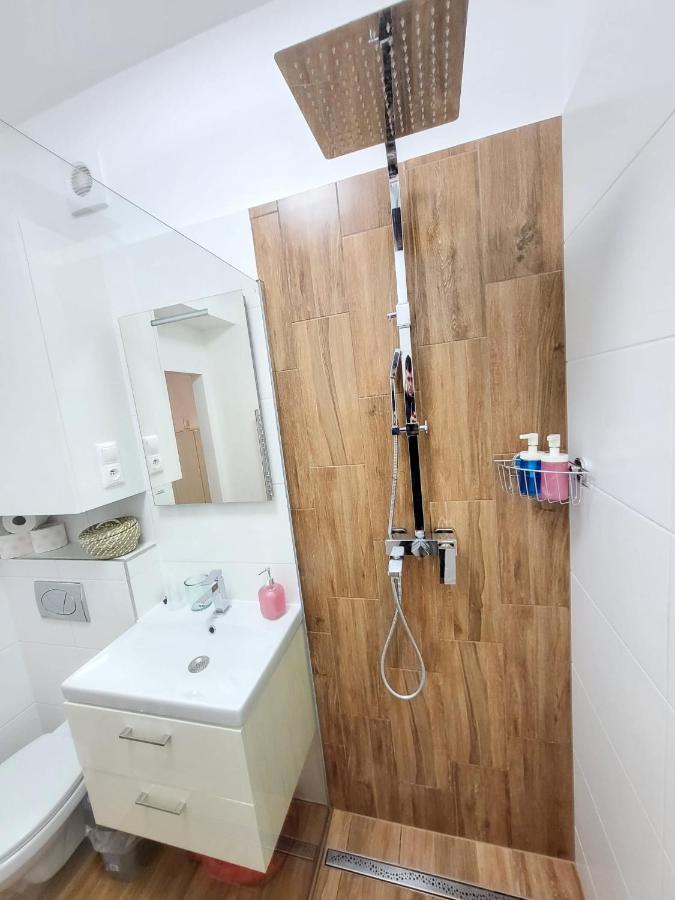 Apartment Velky 3 *
