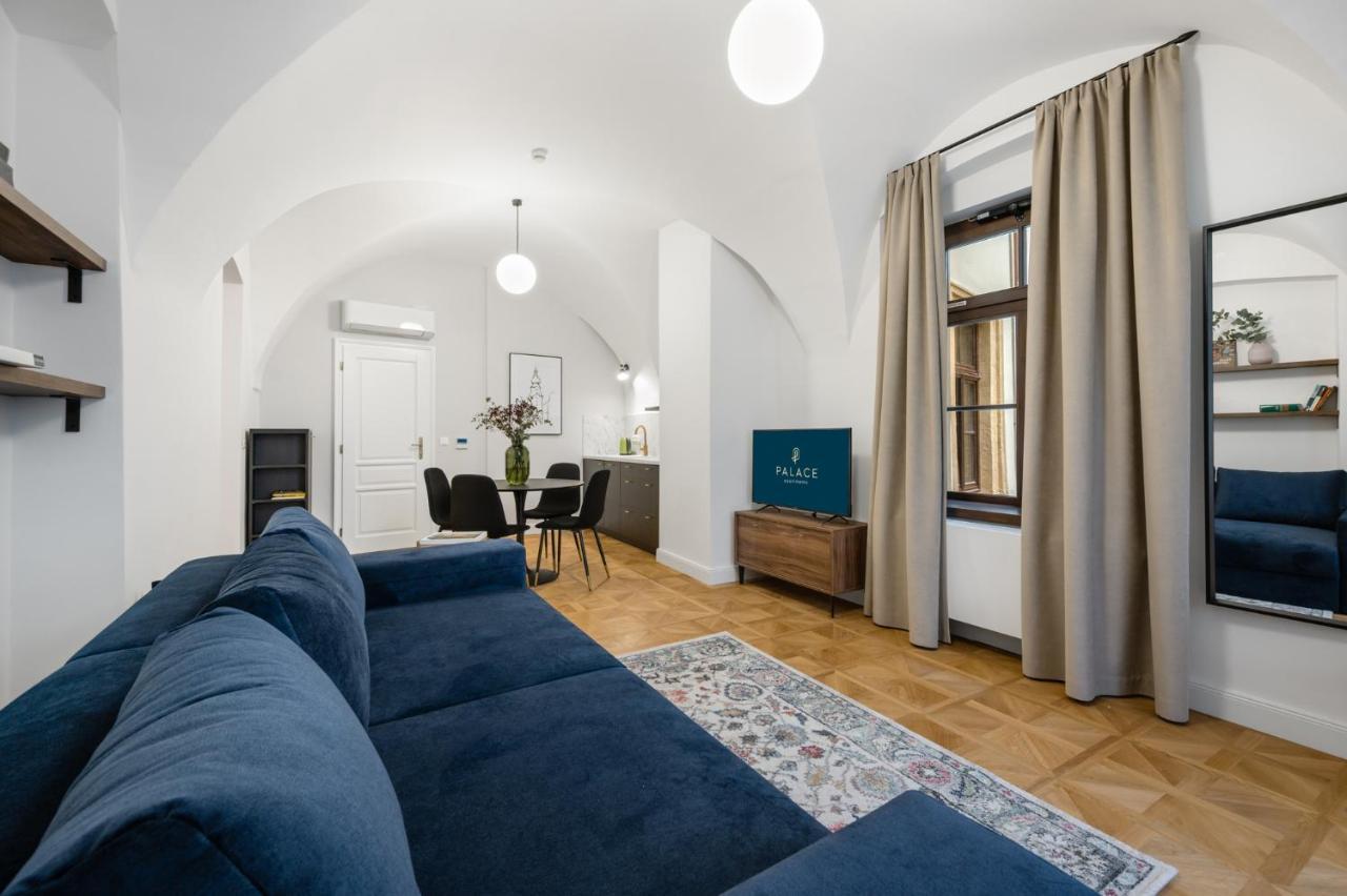 Palace Aparthotel *