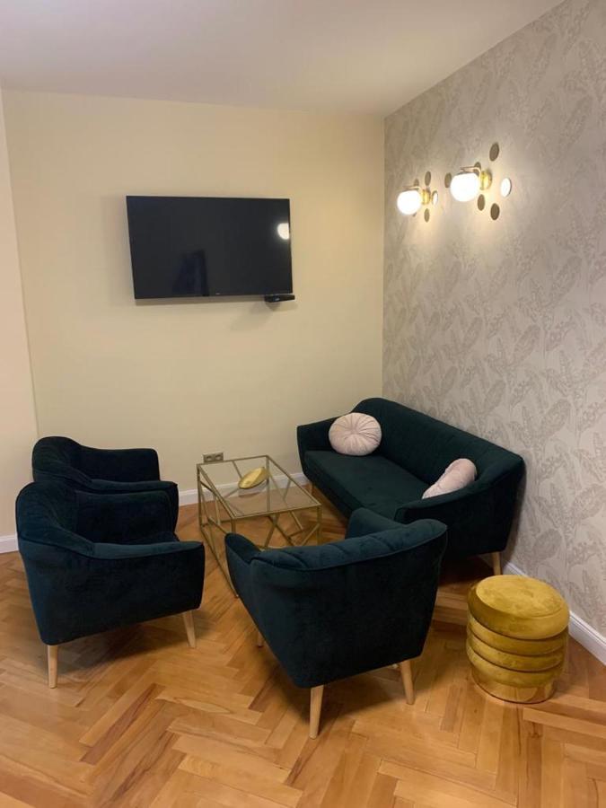 Apartment New Oldtown Near St Martin Cathedral, Ac, Balcony Bratislava