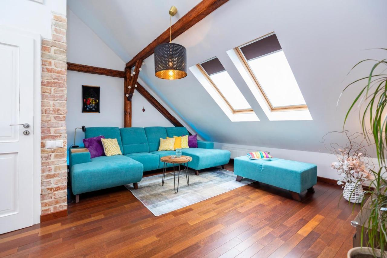 Apartment Beautiful And Romantic Penthouse With Two Terraces *