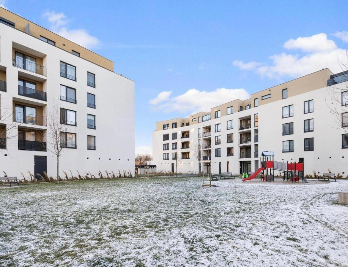 Apartment Sunflower - Modern Large Charming With Balcony