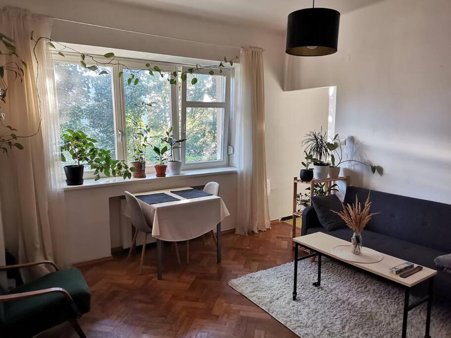 Apartamento Cozy In The Centre Near Train Station *