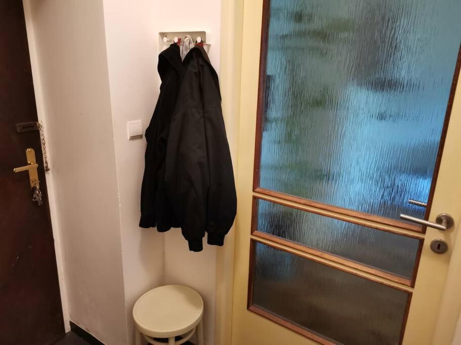 Cozy In The Centre Near Train Station Apartamento