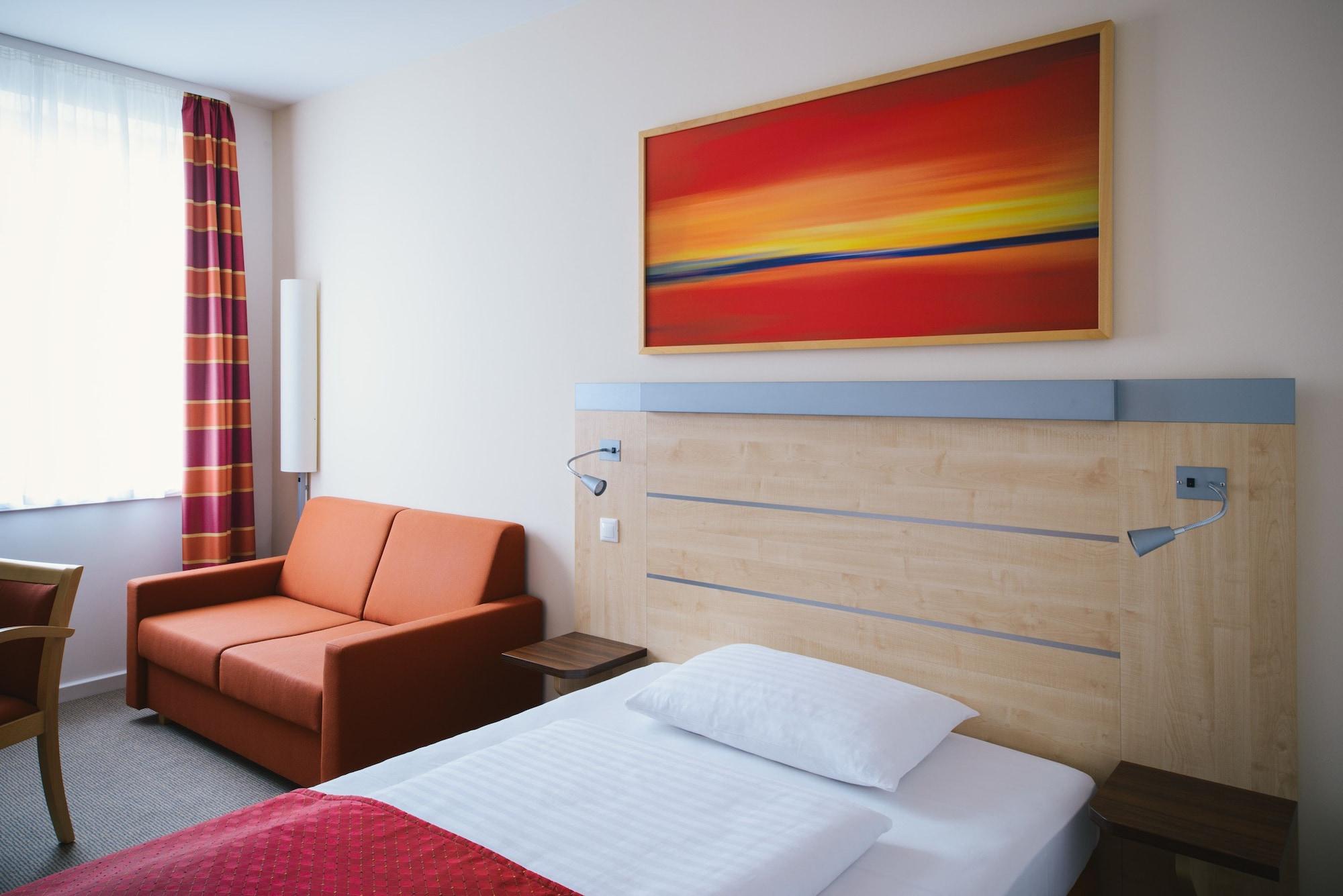Hotel Vienna House Easy By Wyndham 3*