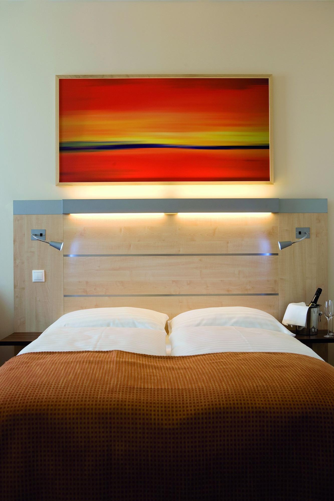 Vienna House Easy By Wyndham 3*