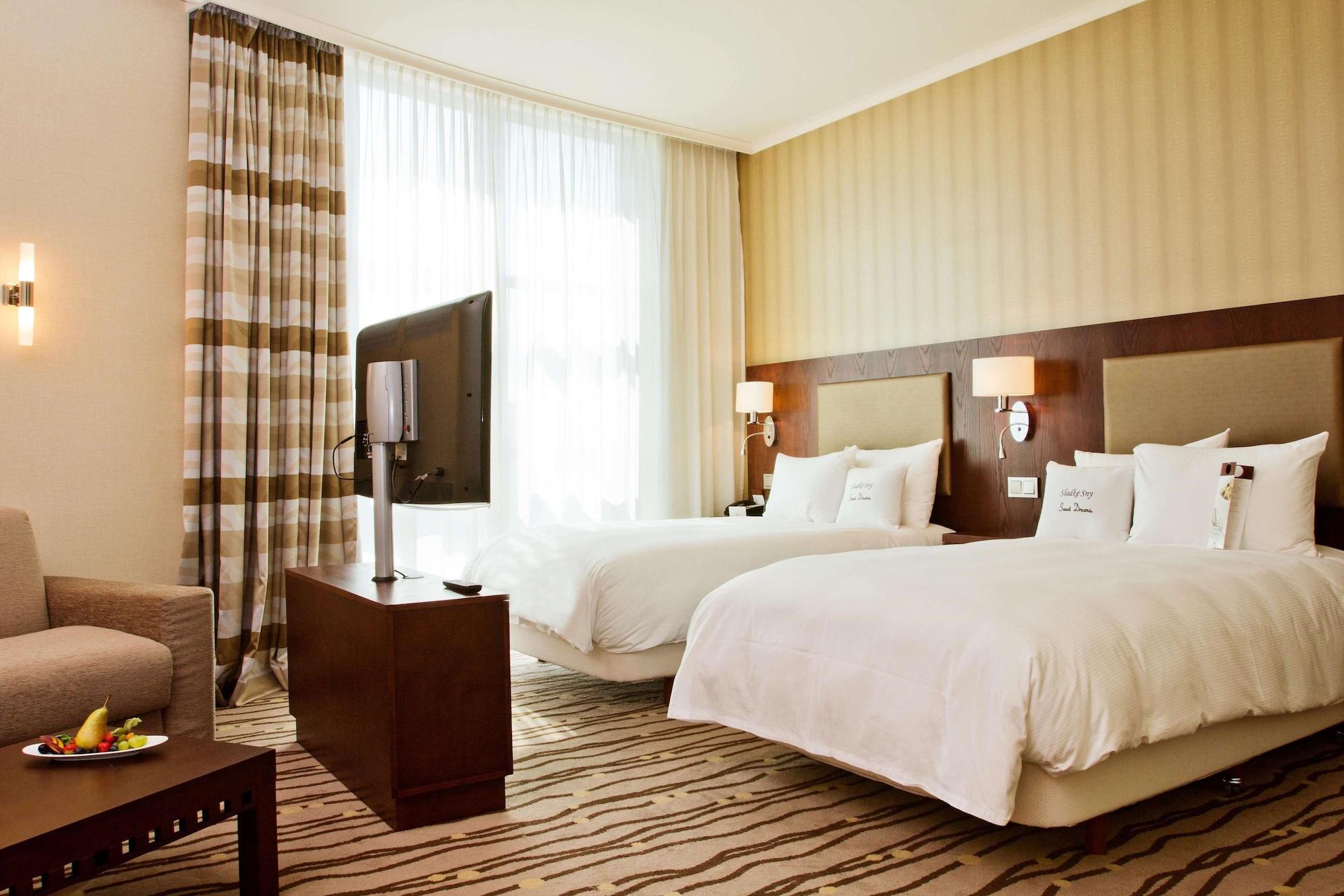 Hotel Doubletree By Hilton