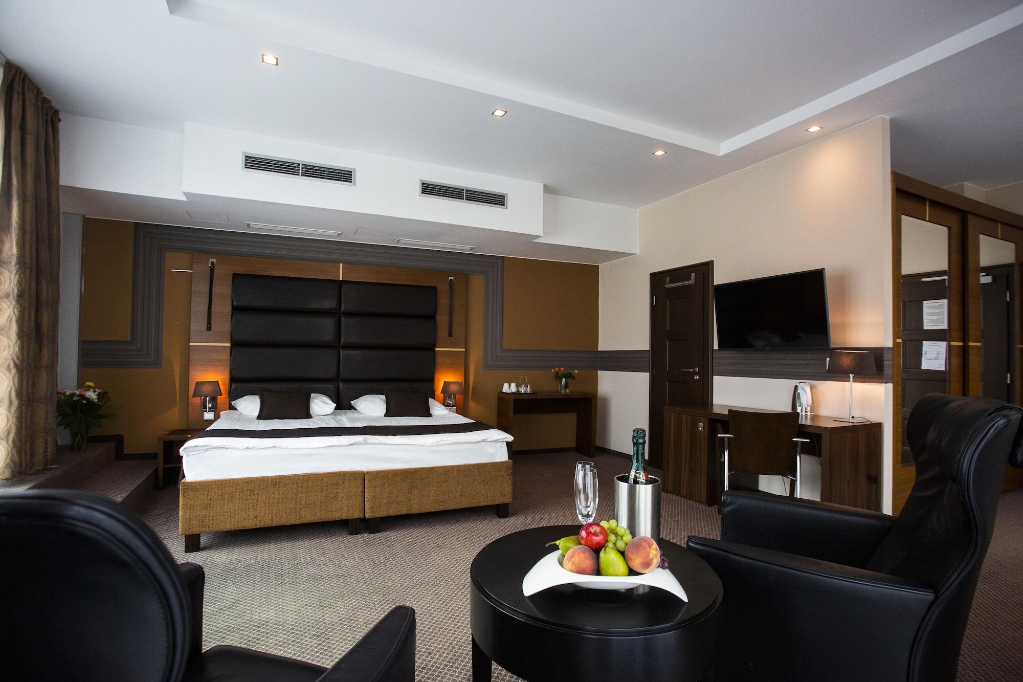 Hotel Art William 4*