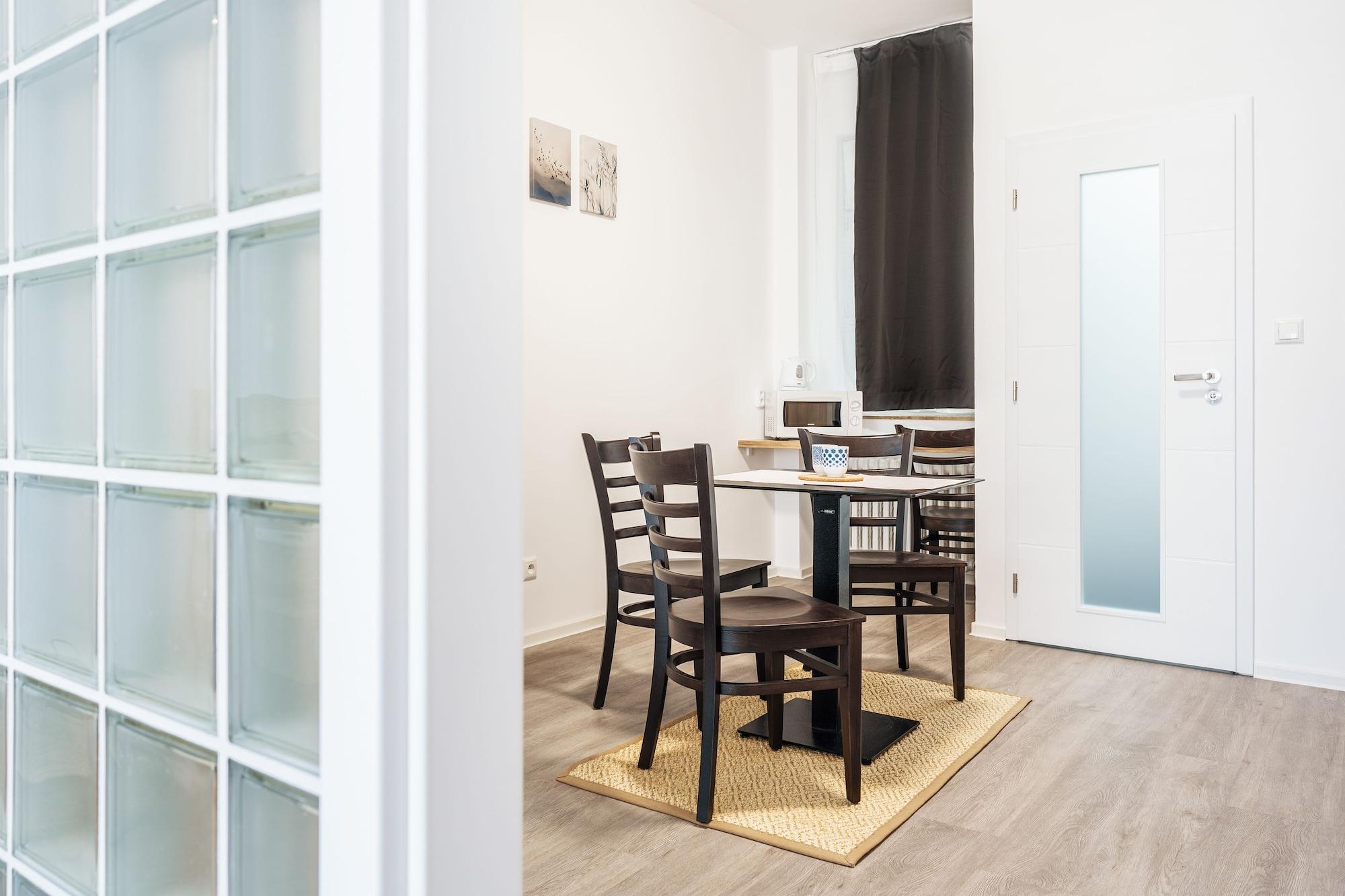 Self Check-in By Ambiente Apartment