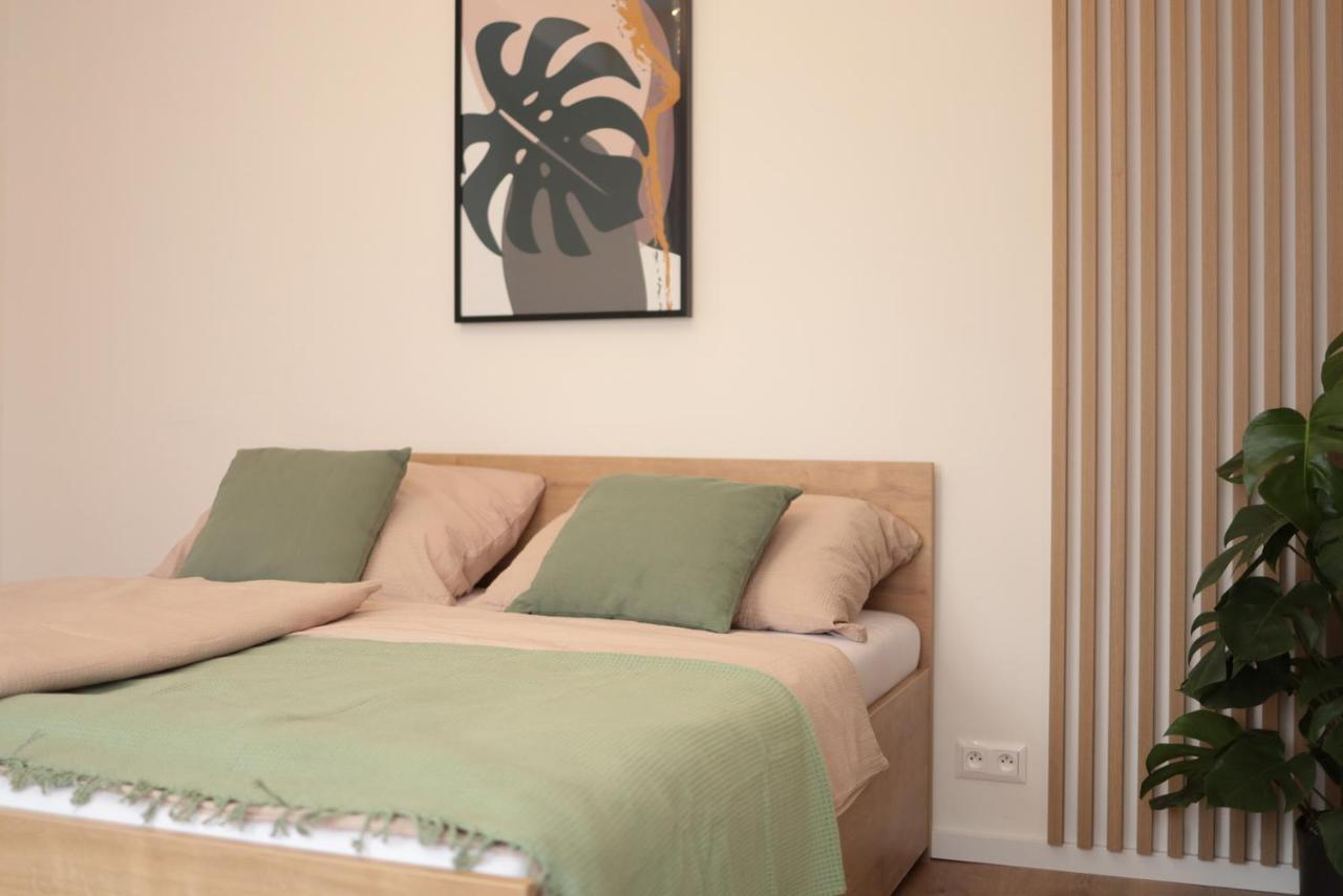 Apartment Beautiful And Stylish 2 Bedroom In The Center And In The Pedestrian Zone *