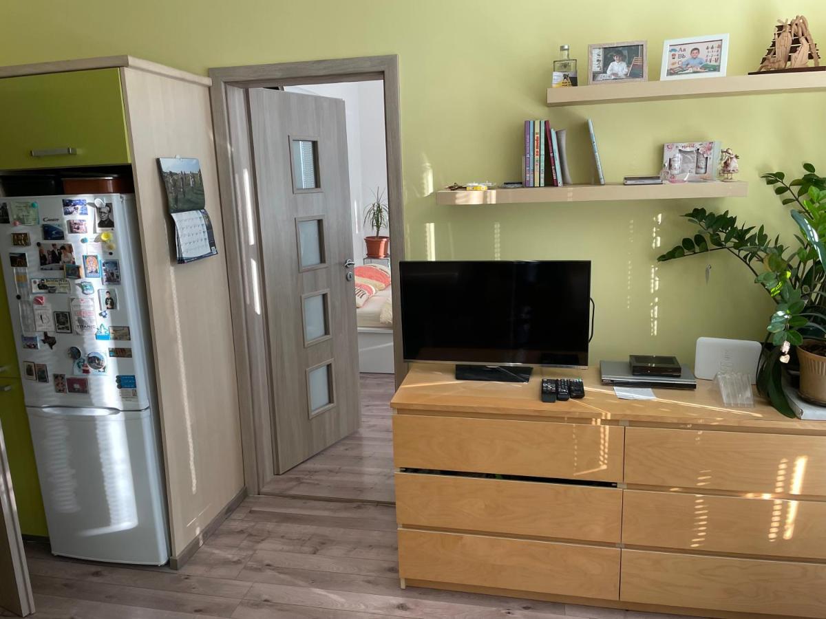 Utulny Byt V Sirsom Centre - Cosy Apartment Apartment Bratislava