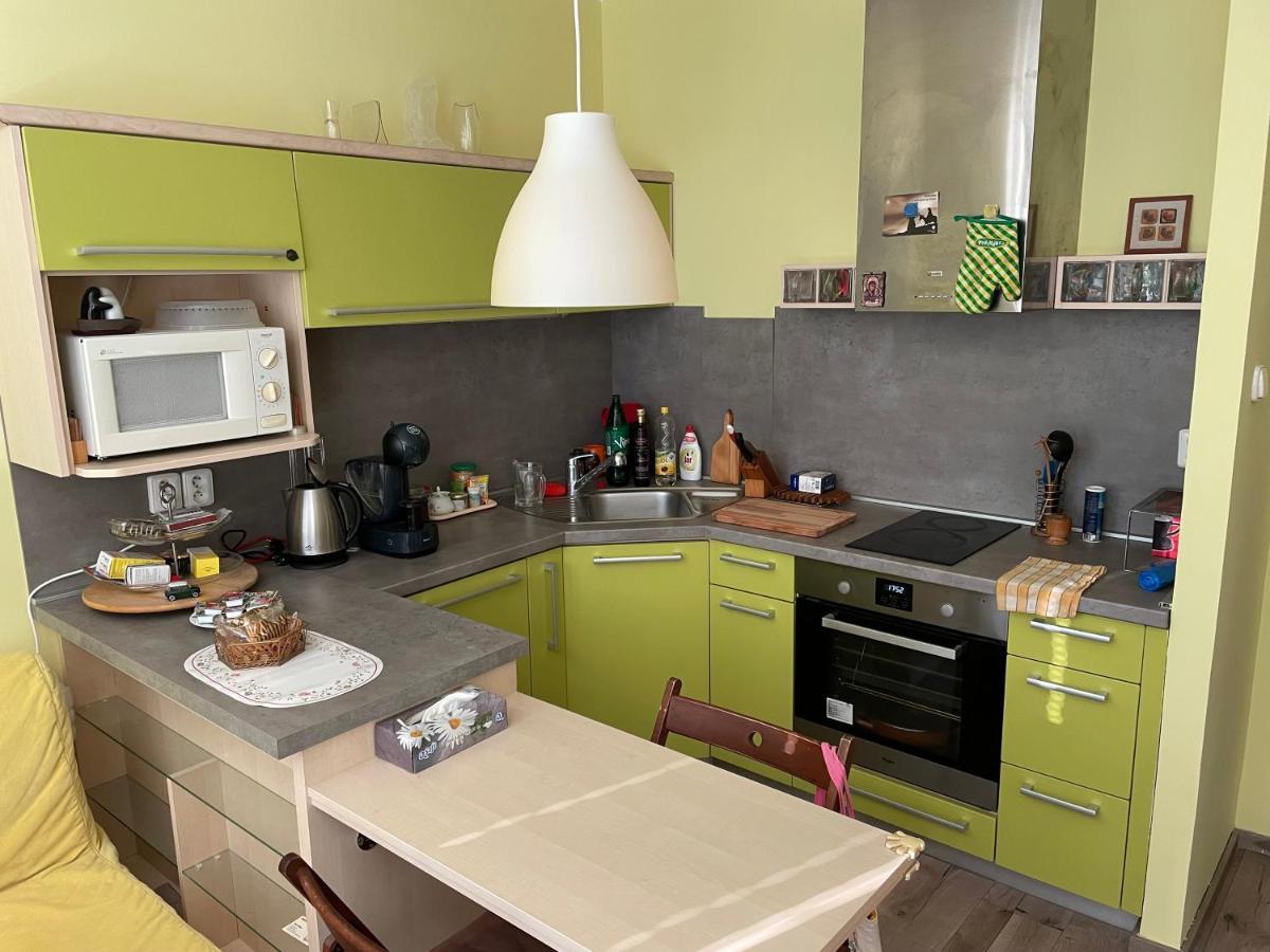 Utulny Byt V Sirsom Centre - Cosy Apartment Apartment