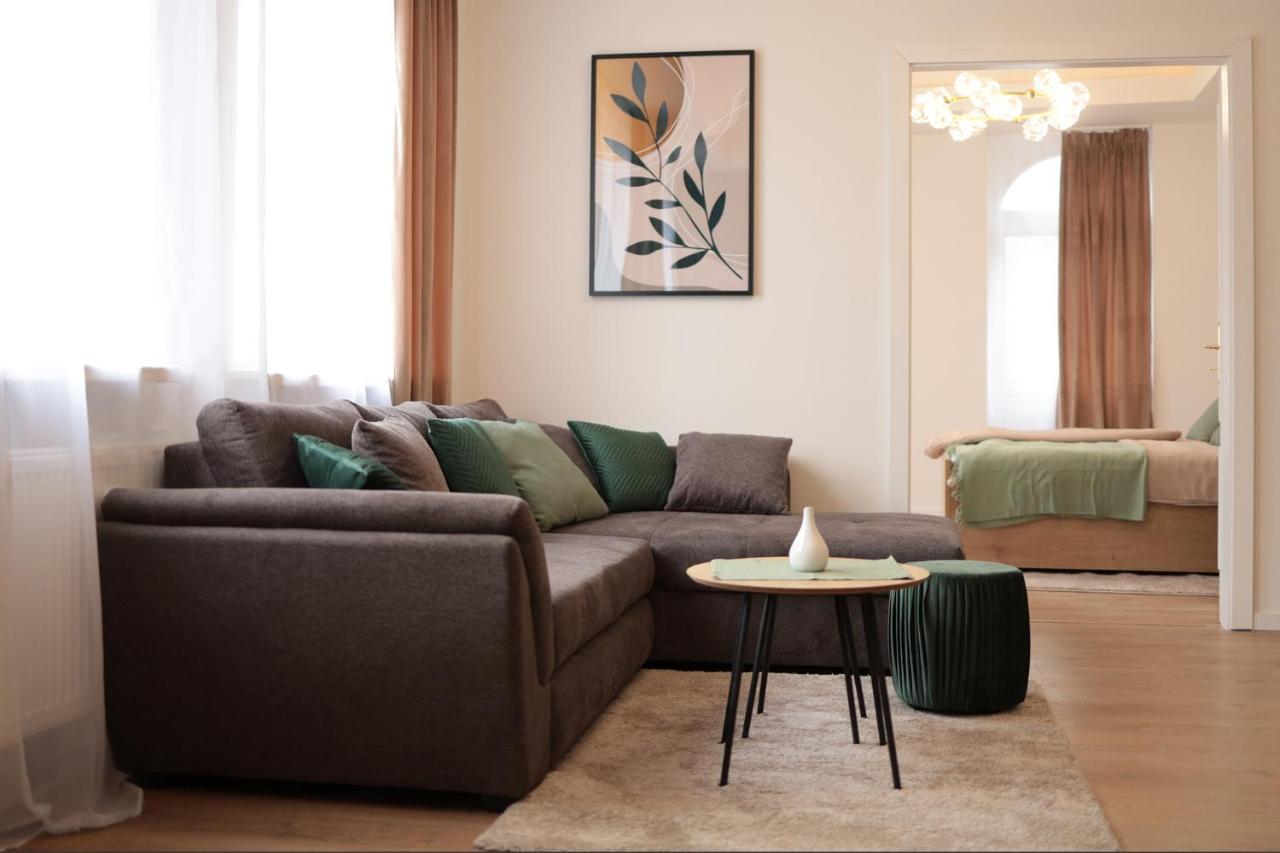 Beautiful And Stylish 2 Bedroom In The Center And In The Pedestrian Zone * Bratislava