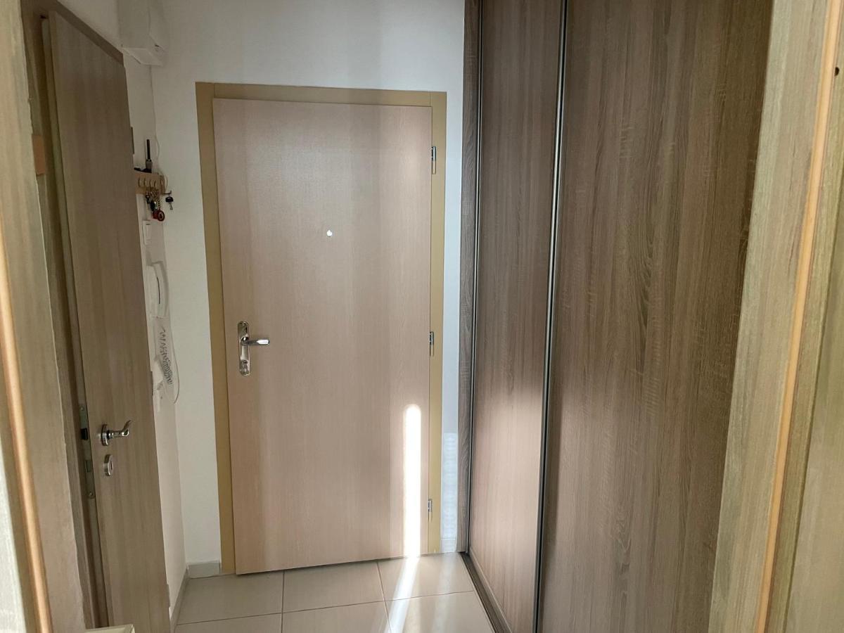 Utulny Byt V Sirsom Centre - Cosy Apartment *