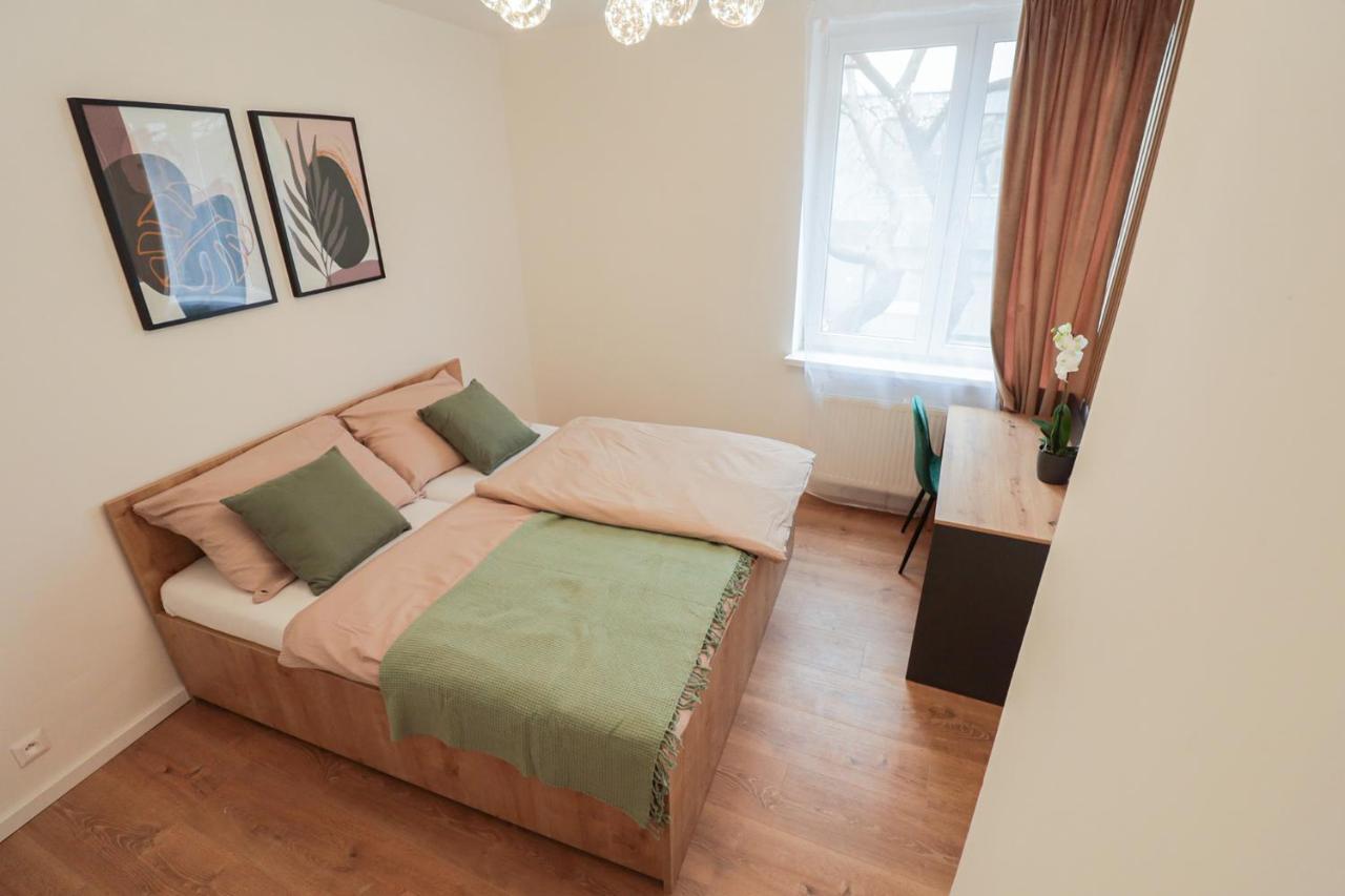 Apartment Beautiful And Stylish 2 Bedroom In The Center And In The Pedestrian Zone Bratislava