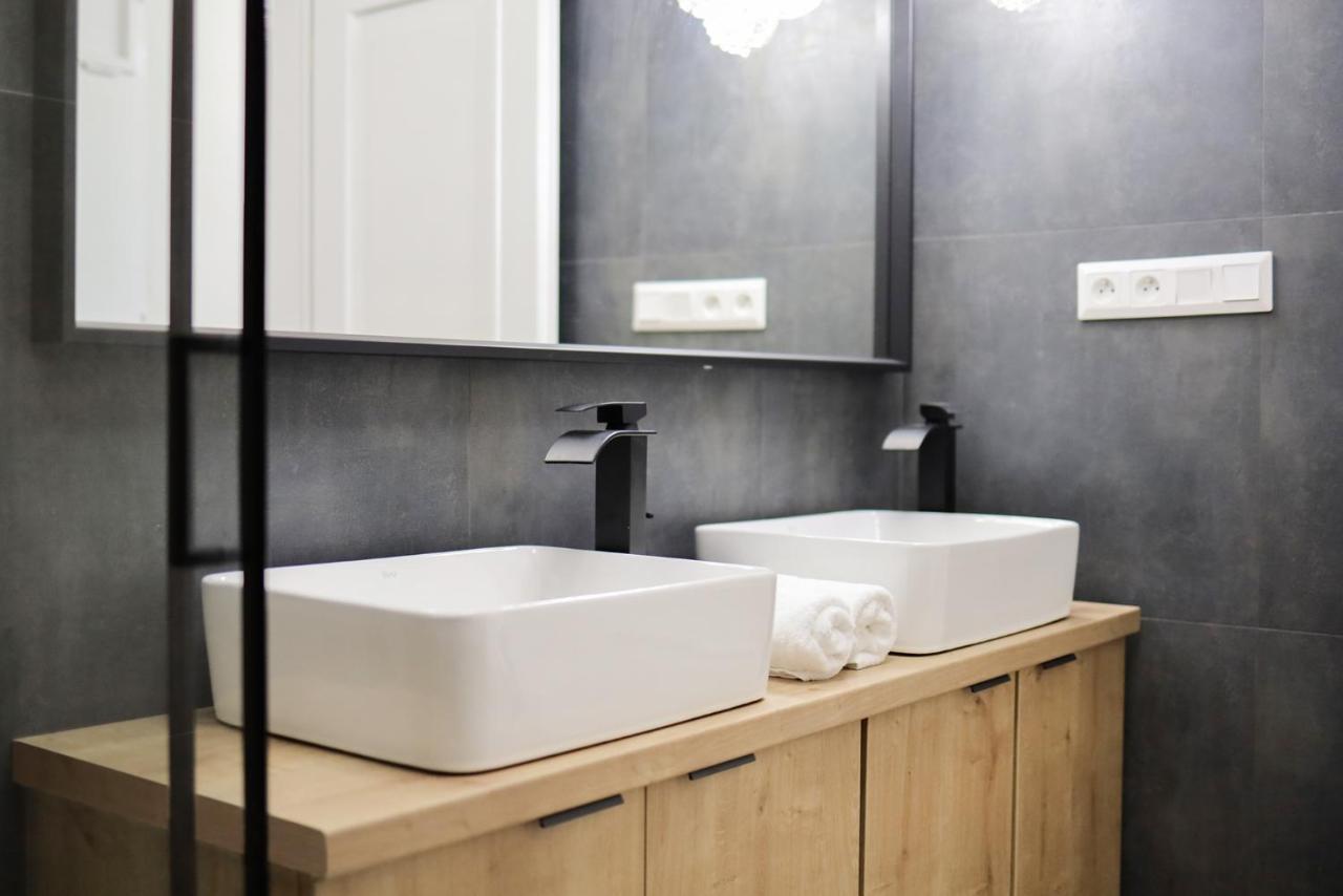 Beautiful And Stylish 2 Bedroom In The Center And In The Pedestrian Zone Apartment Bratislava
