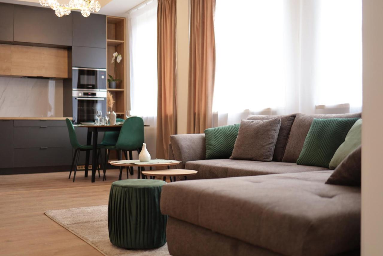 Beautiful And Stylish 2 Bedroom In The Center And In The Pedestrian Zone