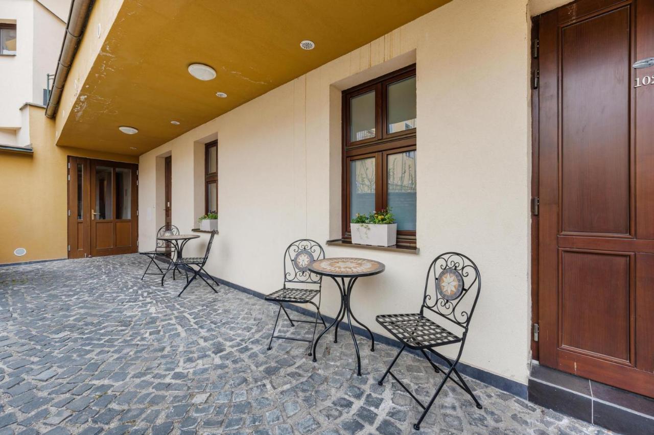 Hotel Garni Virgo Pressburg