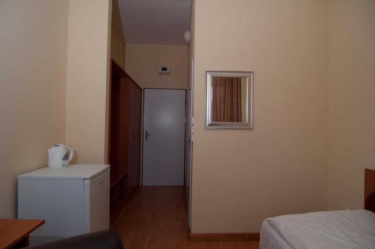 Hotel Avion