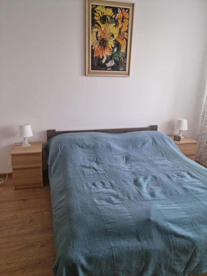 Apartment Nh12 *
