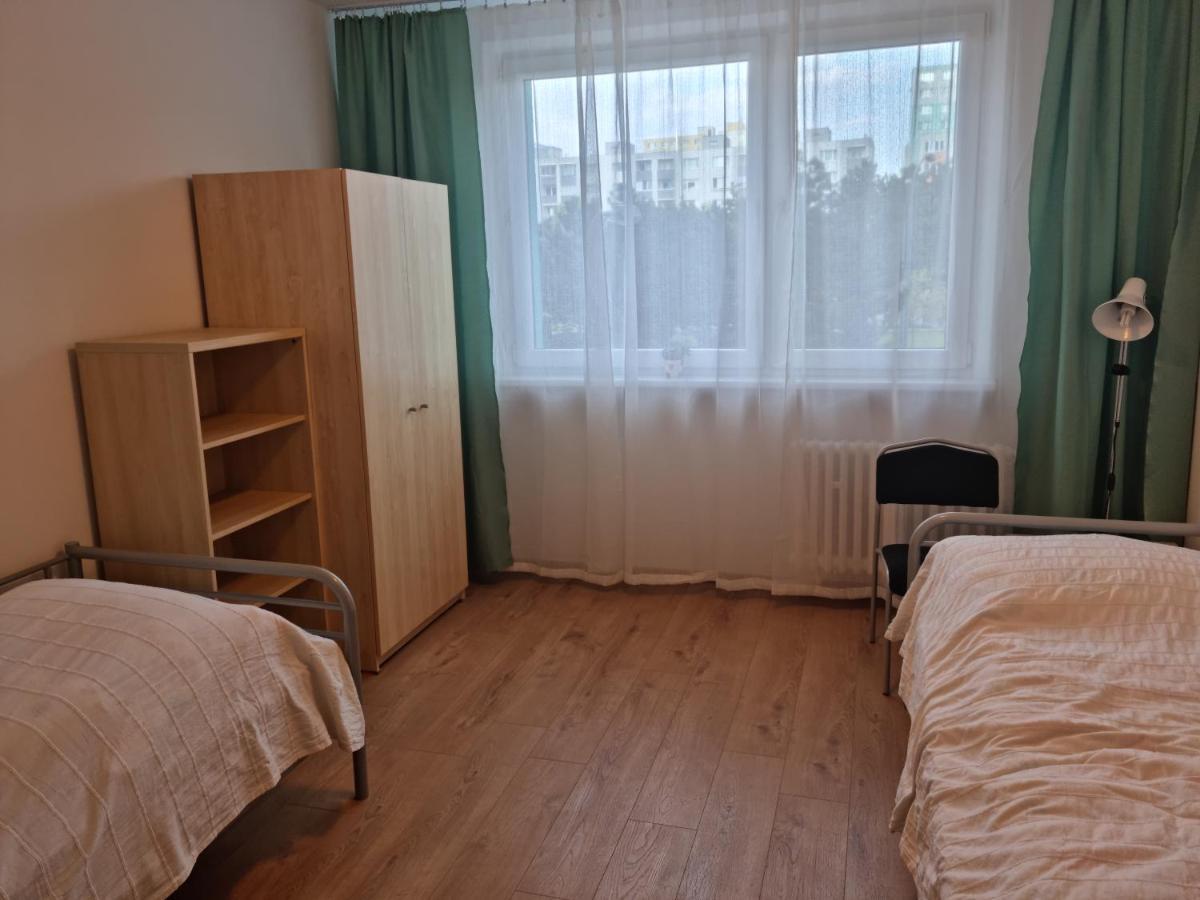 Nh12 * Pressburg