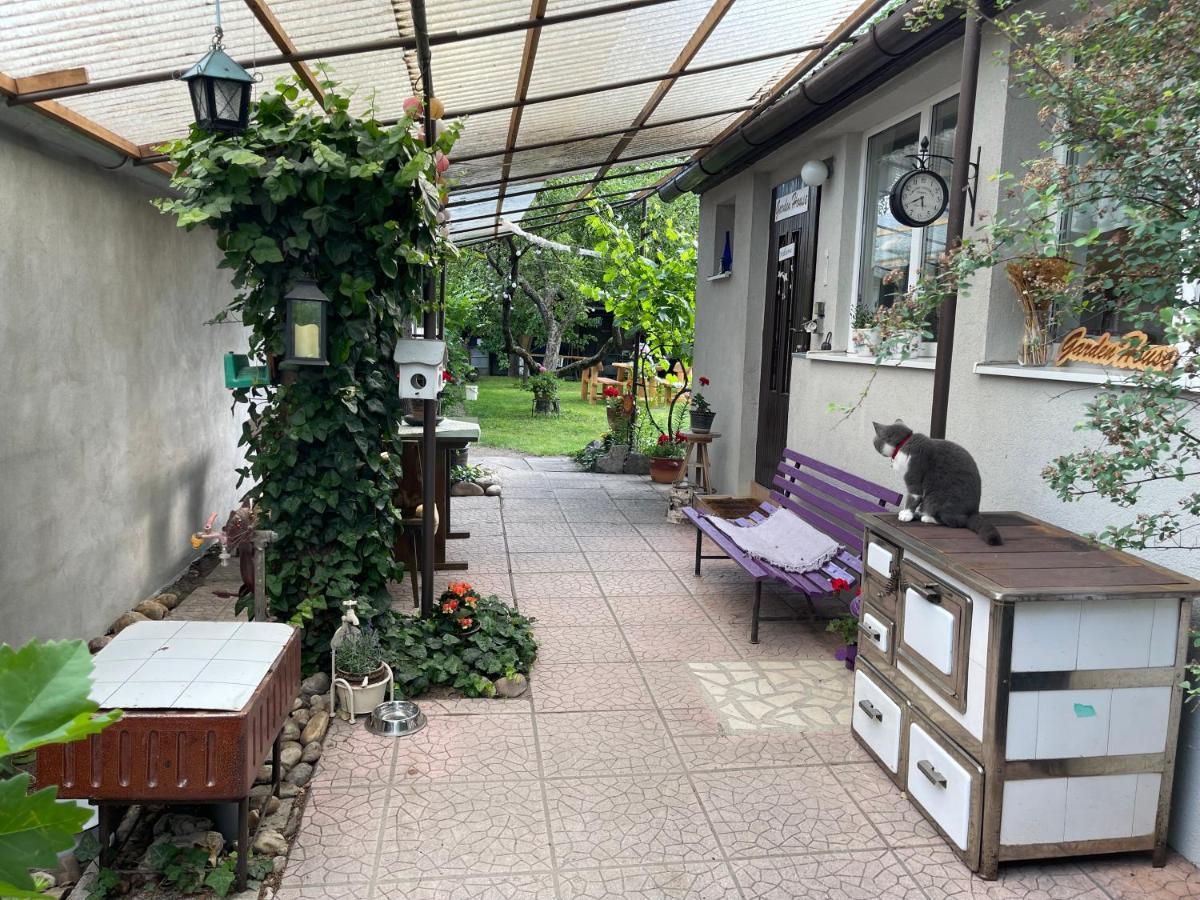 Holiday home Garden House