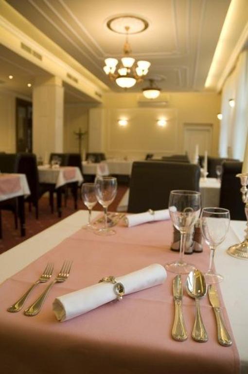 Luxury Garni Brix