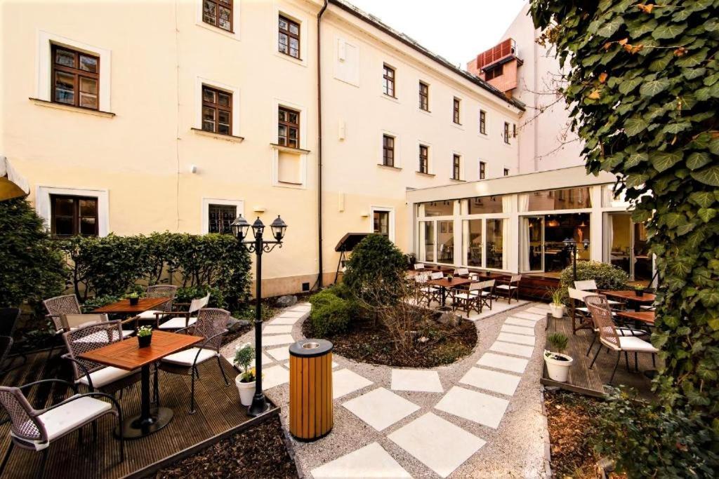 New Design & High Standard From 16th Century In Old Town-free Parking * Bratislava