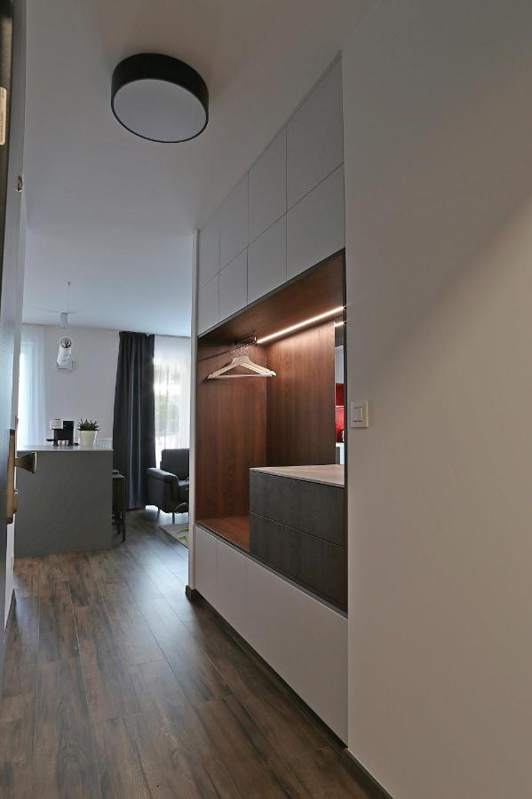 Modern Near The Centre Urban Apartment Bratislava