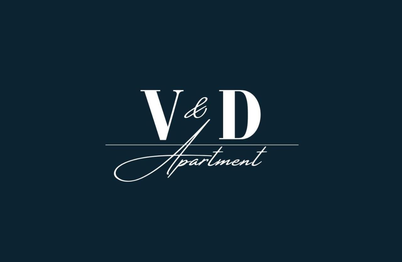 Apartment New Design & High Standard From 16th Century In Old Town-free Parking Bratislava