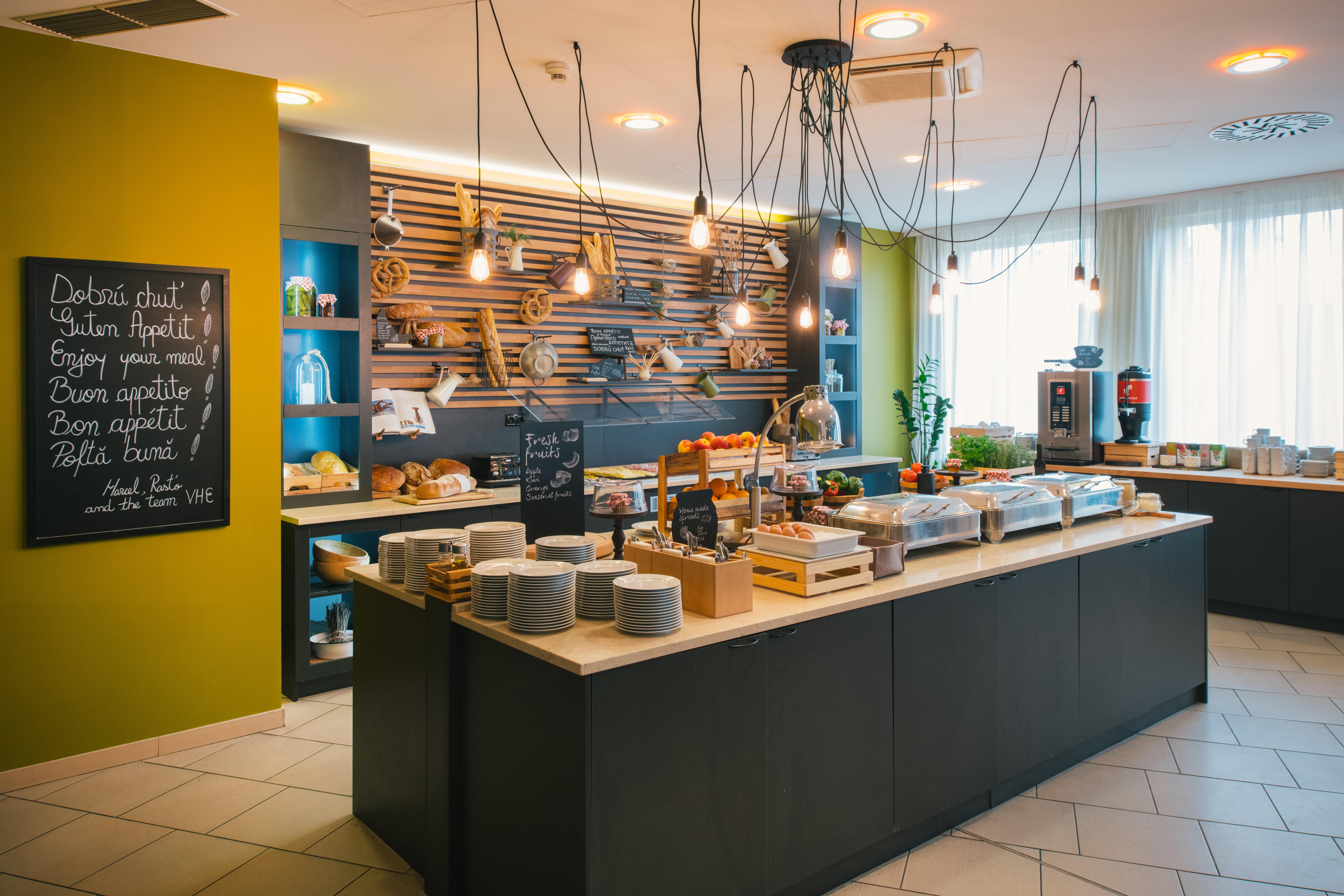Hotel Vienna House Easy By Wyndham 3*