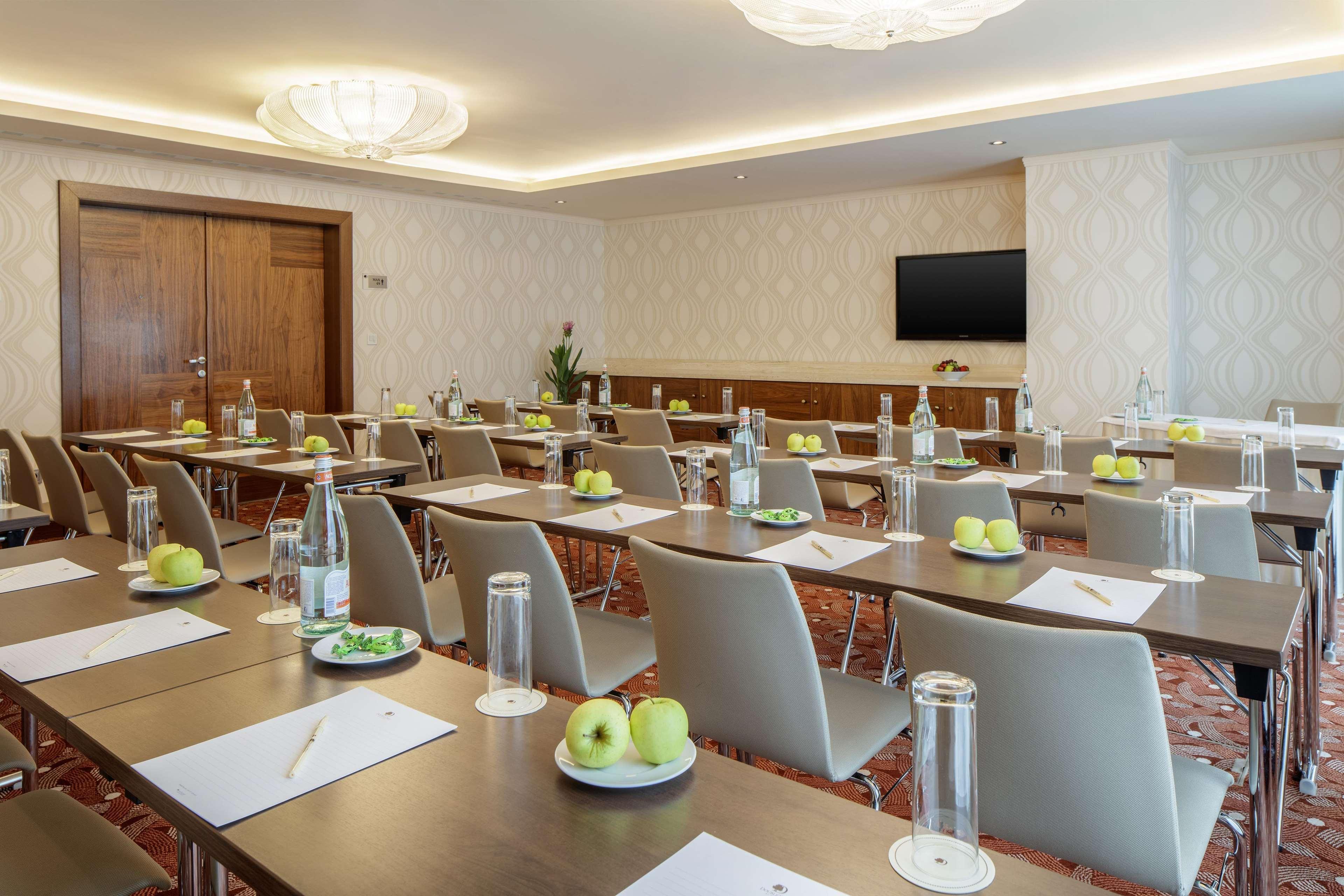 Doubletree By Hilton 4*