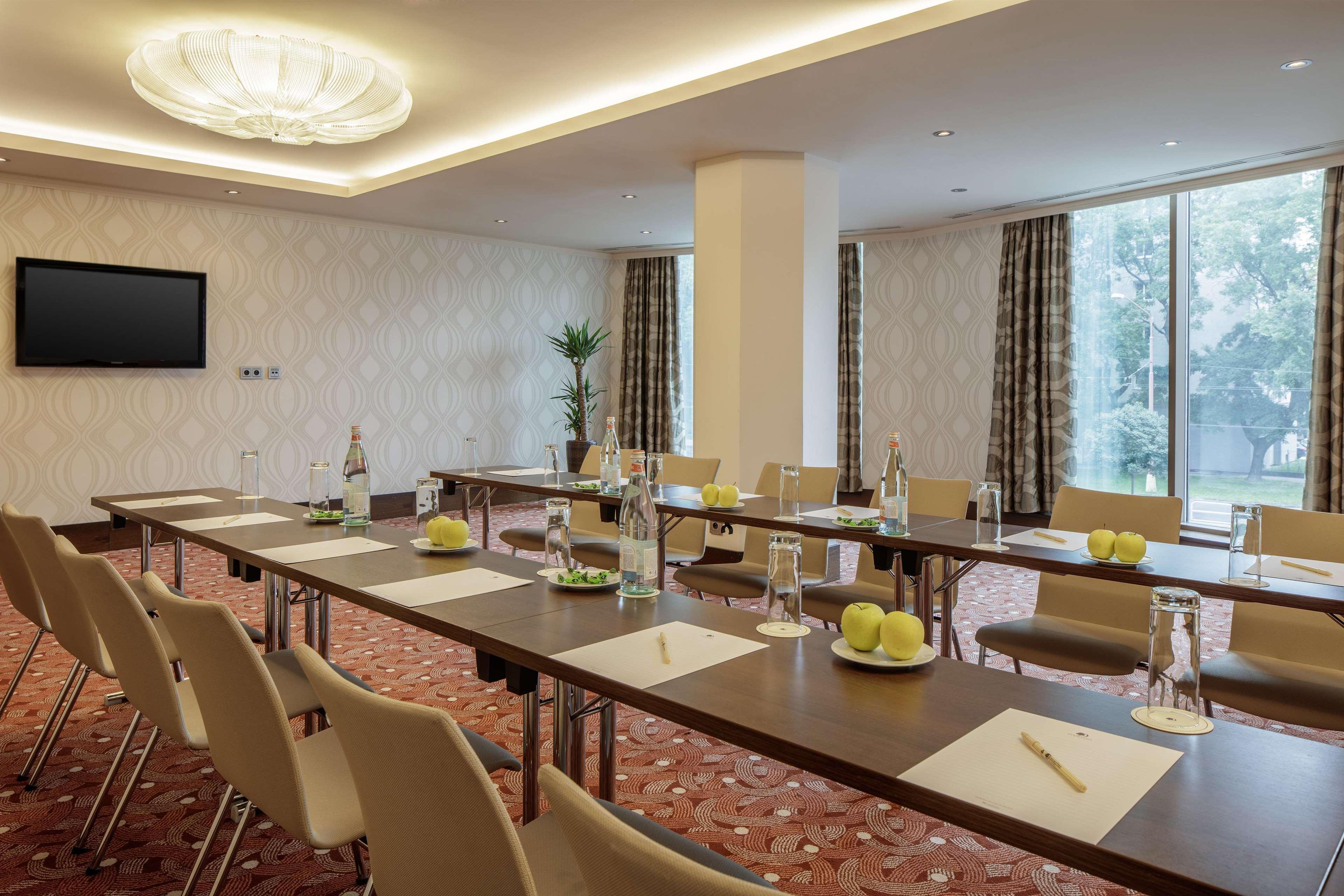 Doubletree By Hilton Hotel Bratislava