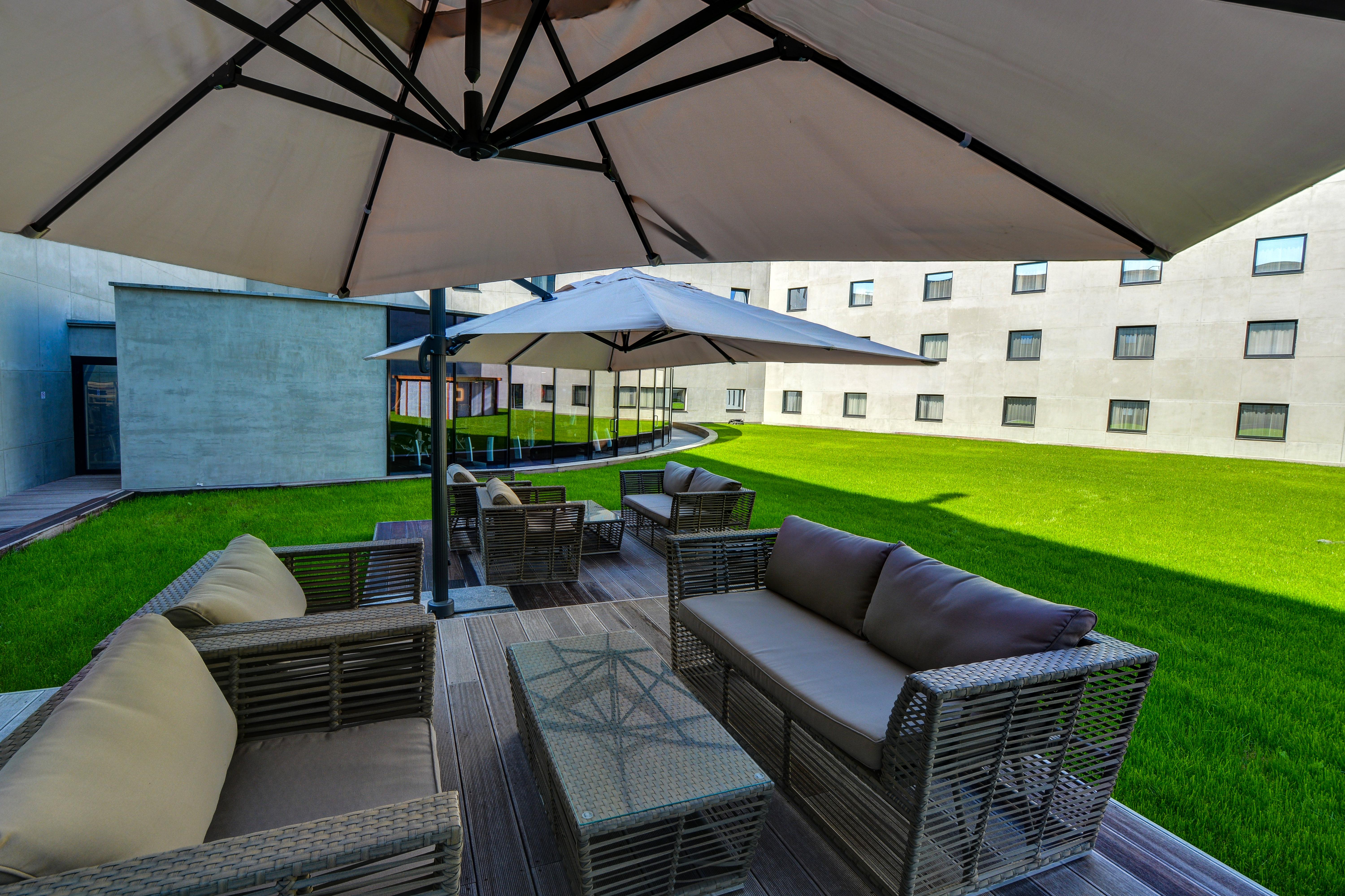 Park By Radisson Danube Hotel 4*