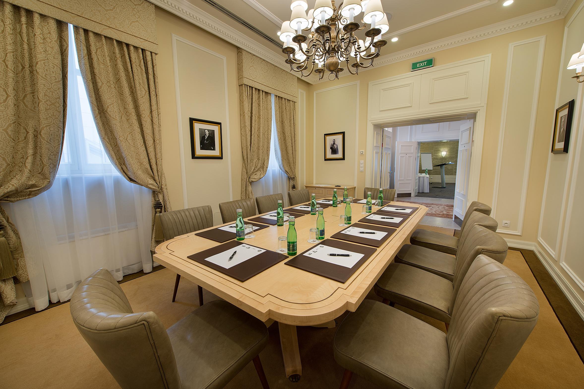 Hotel Loft 4*