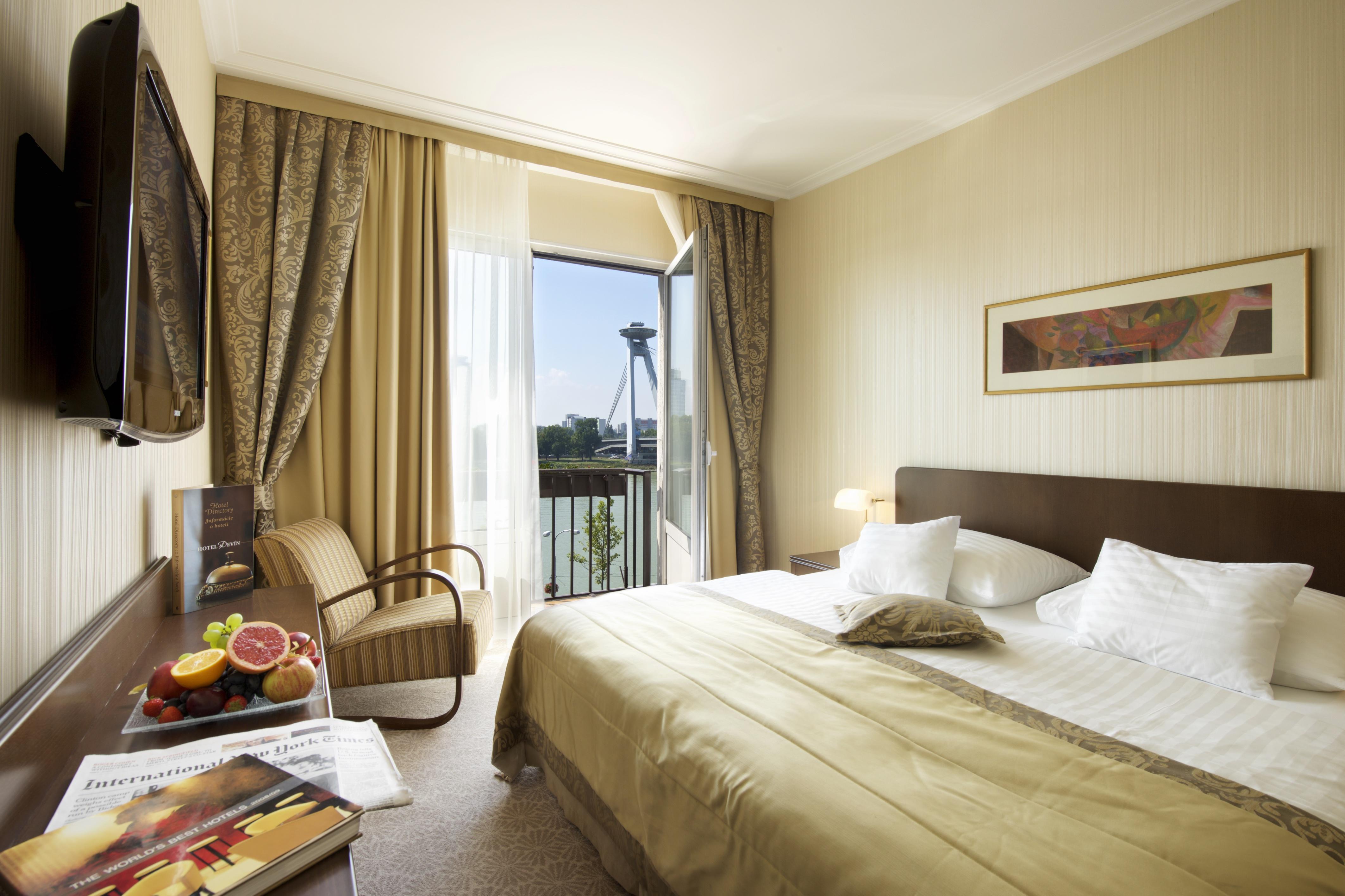 Hotel Devin