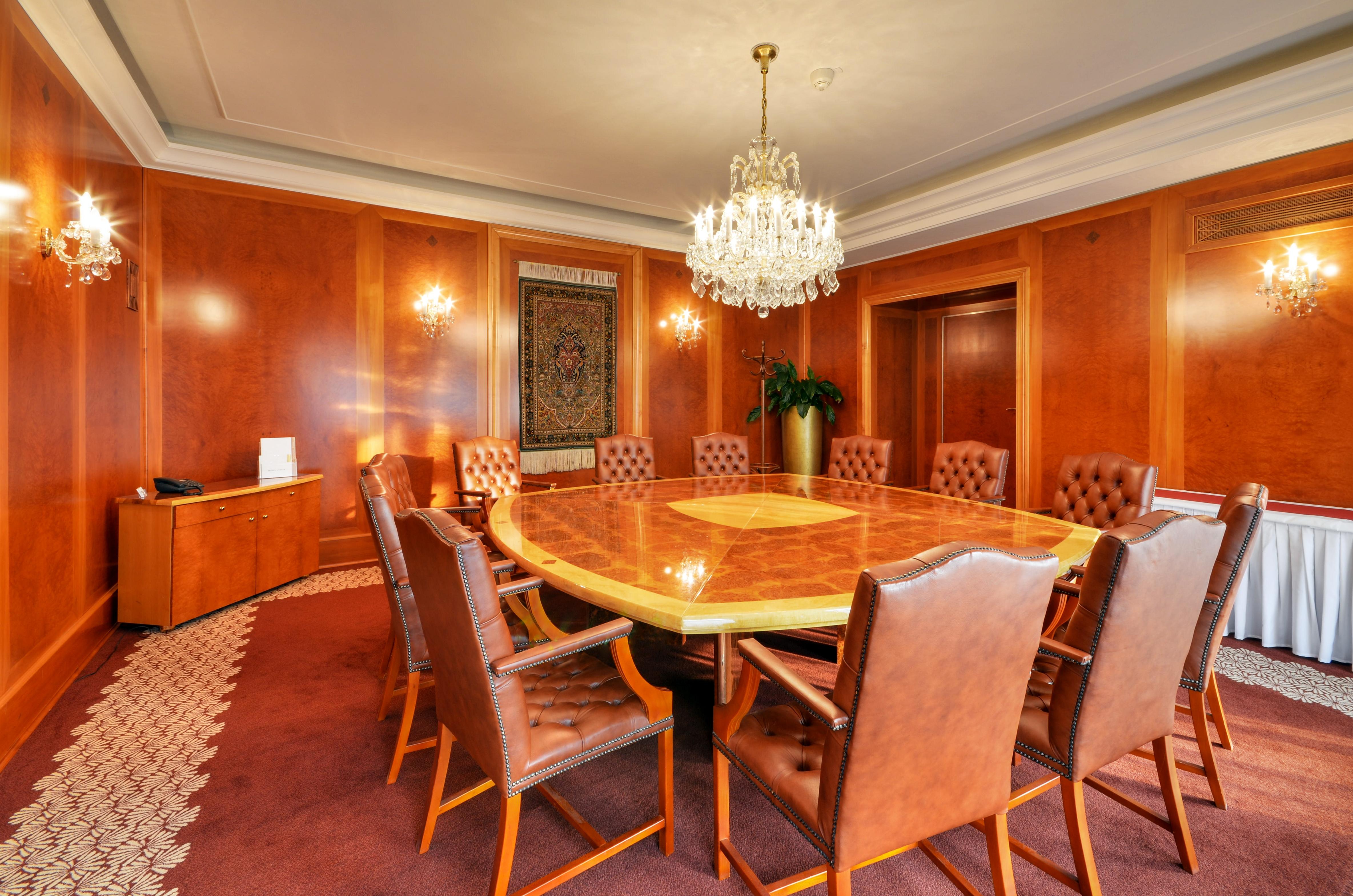 Hotel Devin 4*