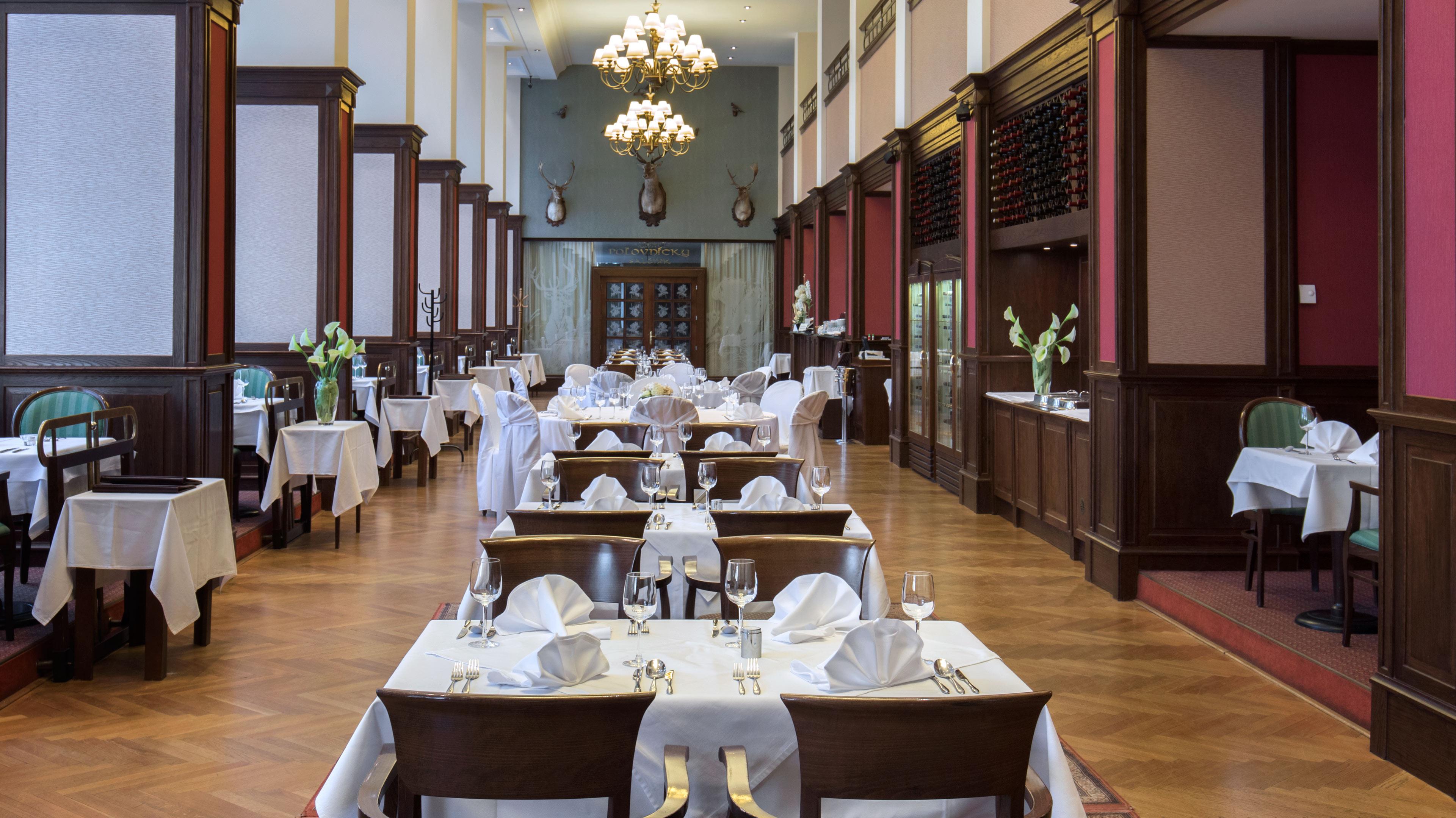 Apollo 4* Bratislava