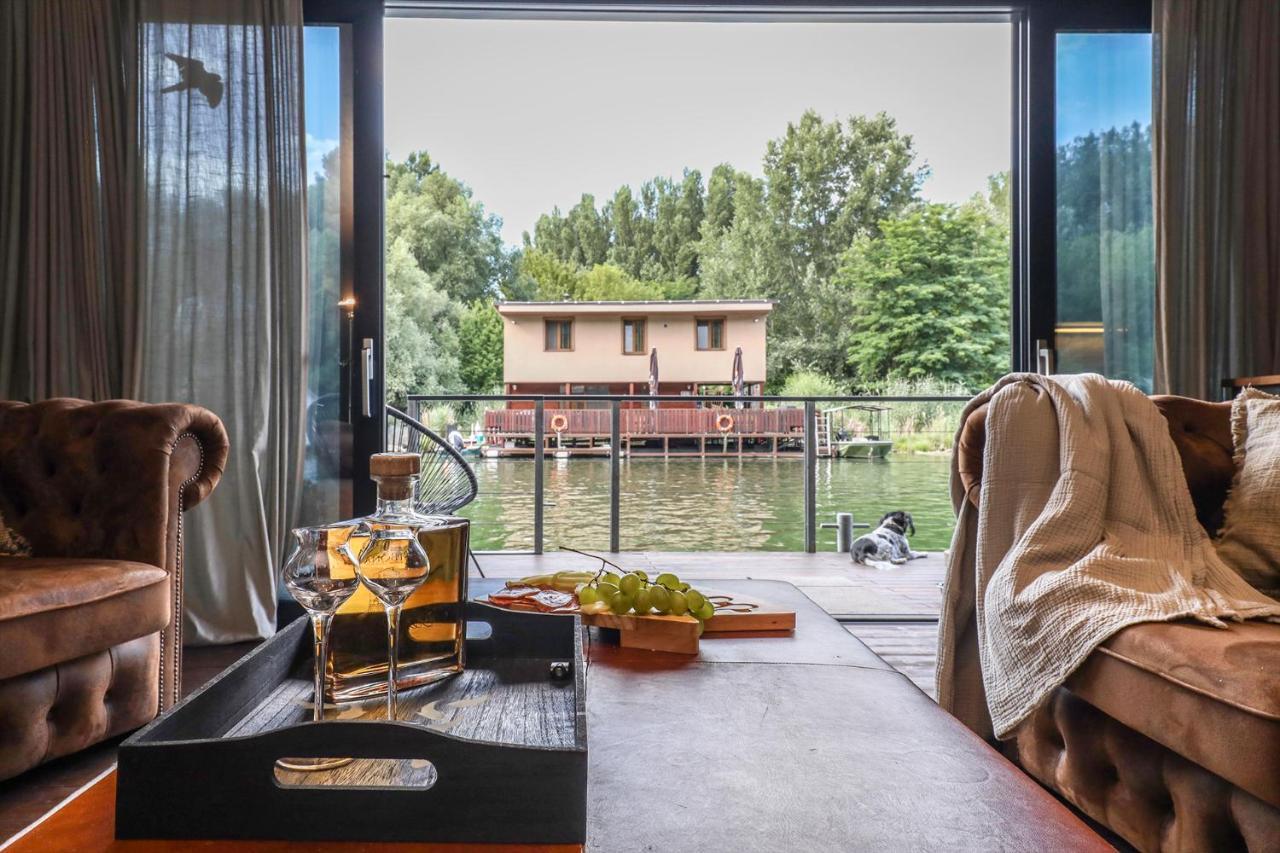 Holiday home Hausbot U Rybara A Kacky