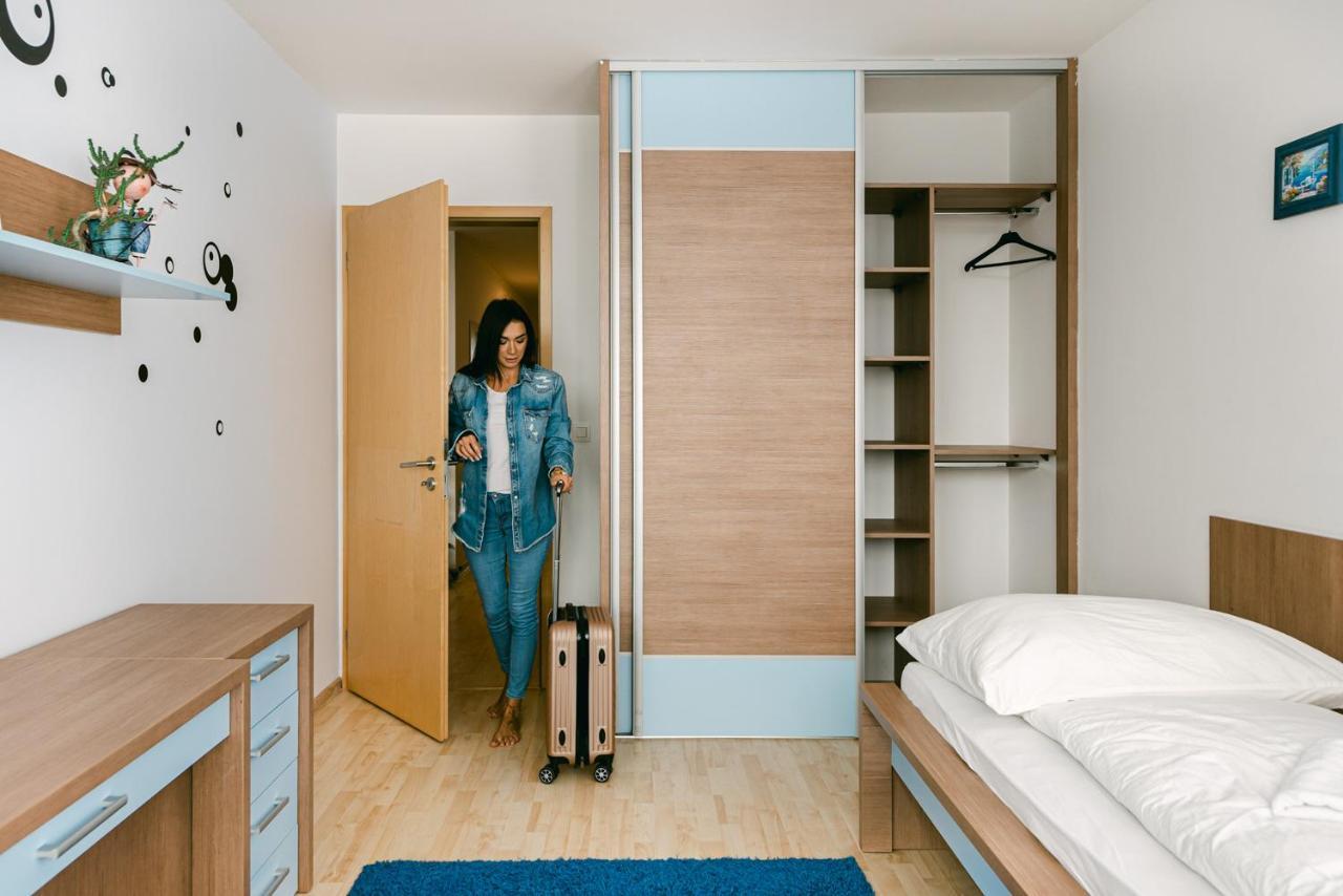 Slavic Spacious Căn hộ