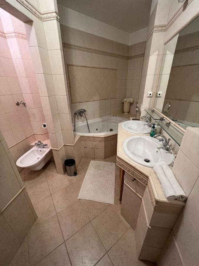 Apartment Apartman S Vyhladom Na Hrad *