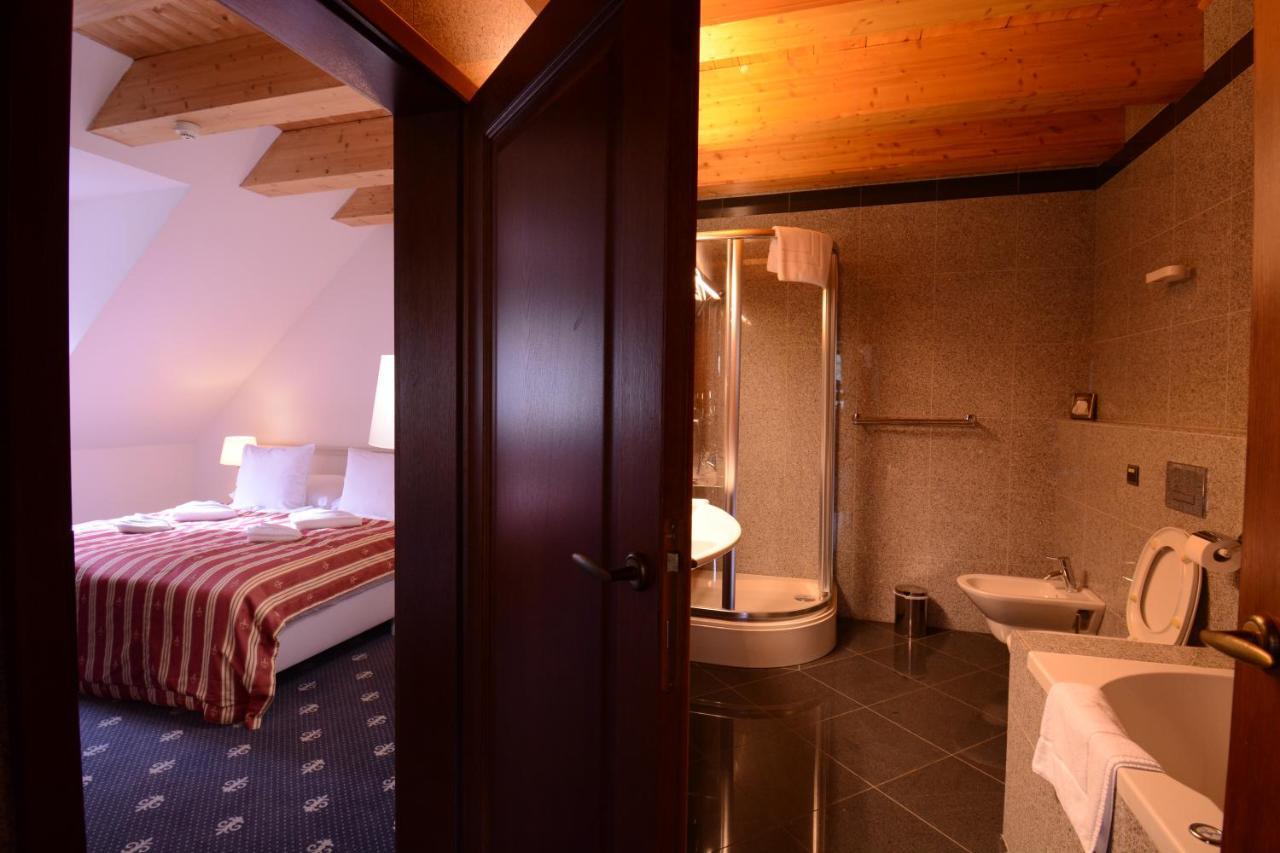 Hradna Brana Hotel