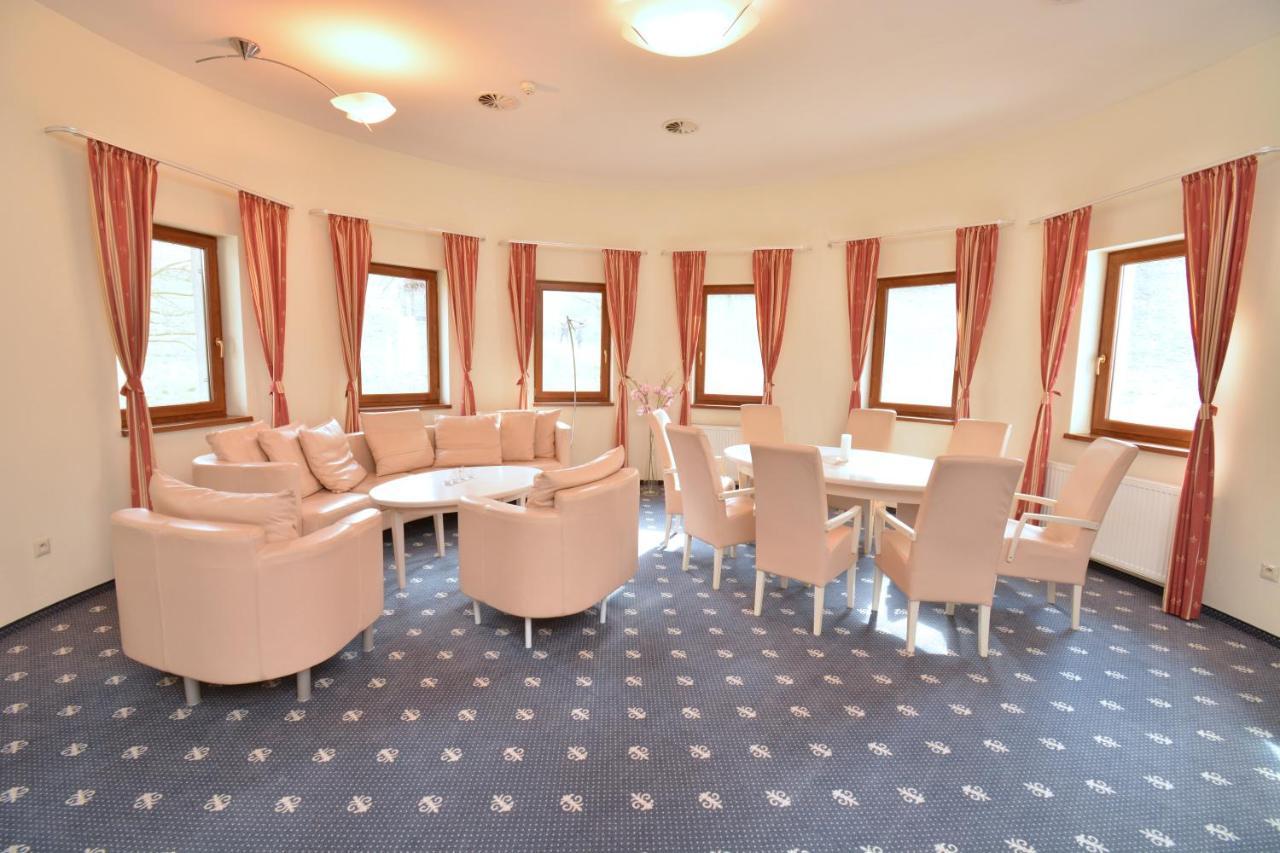 Hotel Hradna Brana 4*