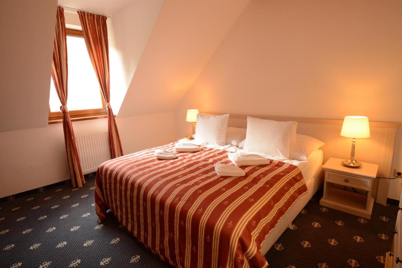 Hradna Brana Hotel