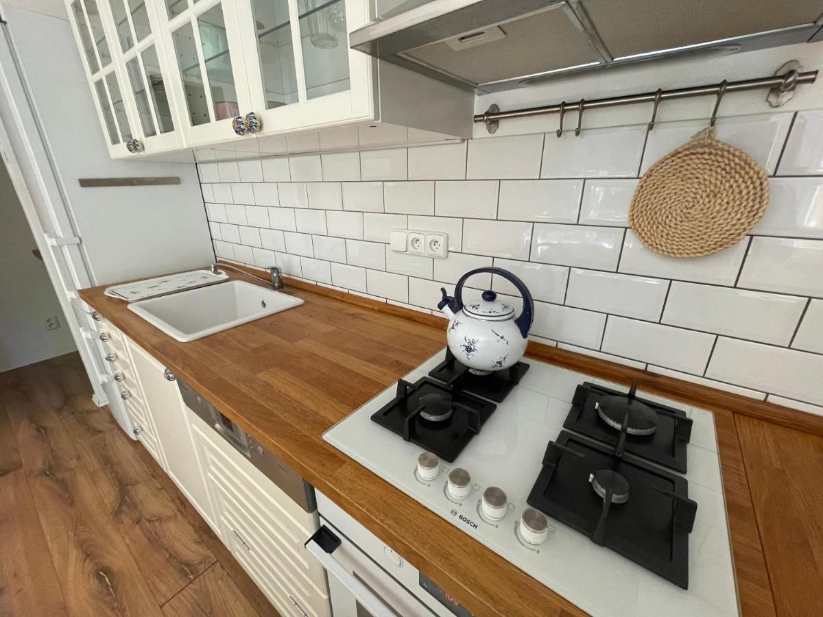 70m2 Romantic Living In The Old Town With Garden