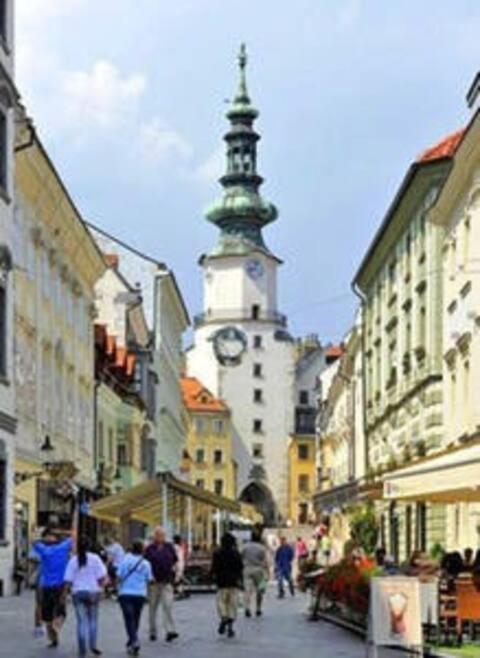 Dobra Lipa Apartment Bratislava